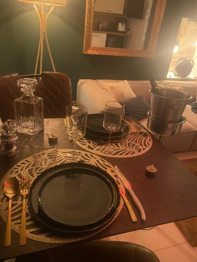 La Suite De Charme Du Mas De La Fontaine De Jonquier Avec Spa Privatif Séguret Екстериор снимка