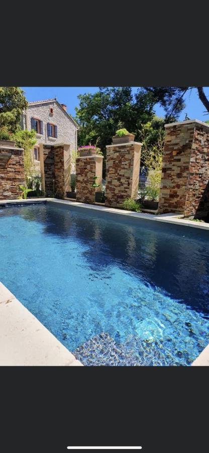 La Suite De Charme Du Mas De La Fontaine De Jonquier Avec Spa Privatif Séguret Екстериор снимка